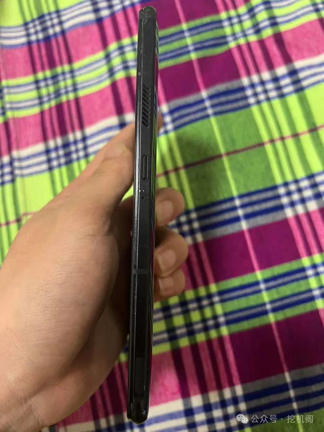 +165Hz屏！红魔7游戏机依然强悍不朽情缘首页450元=骁龙8Gen1(图2)
